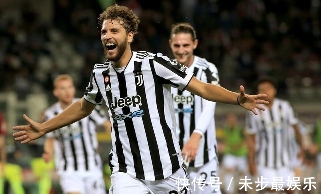 笑意地回应 笑意地回应