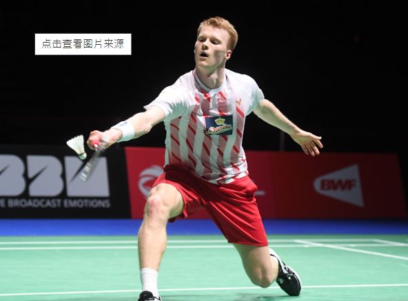 他在一次角 他在一次角