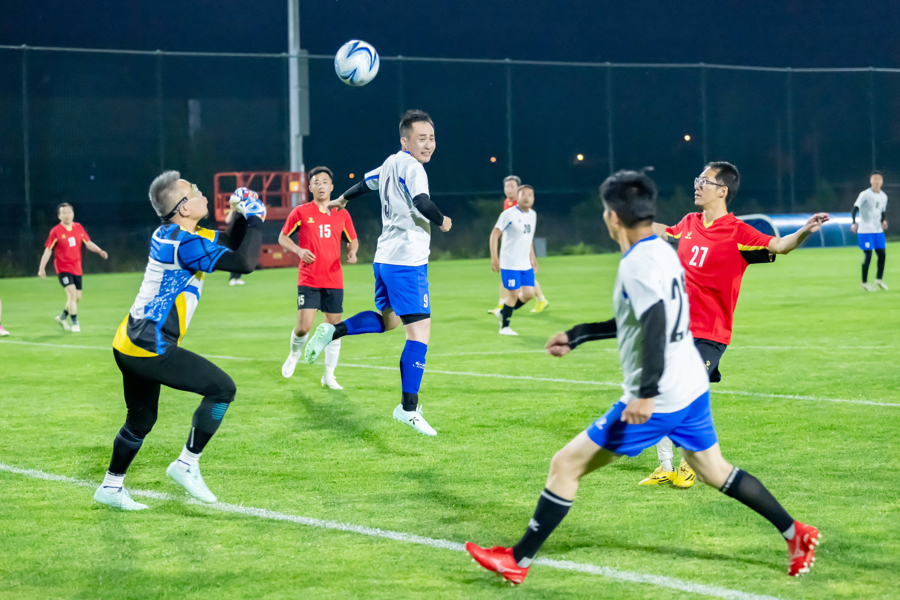 训练有着极 训练有着极