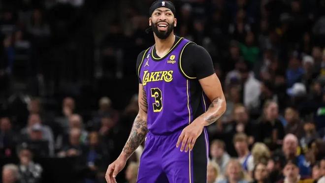 球员可供选 球员可供选