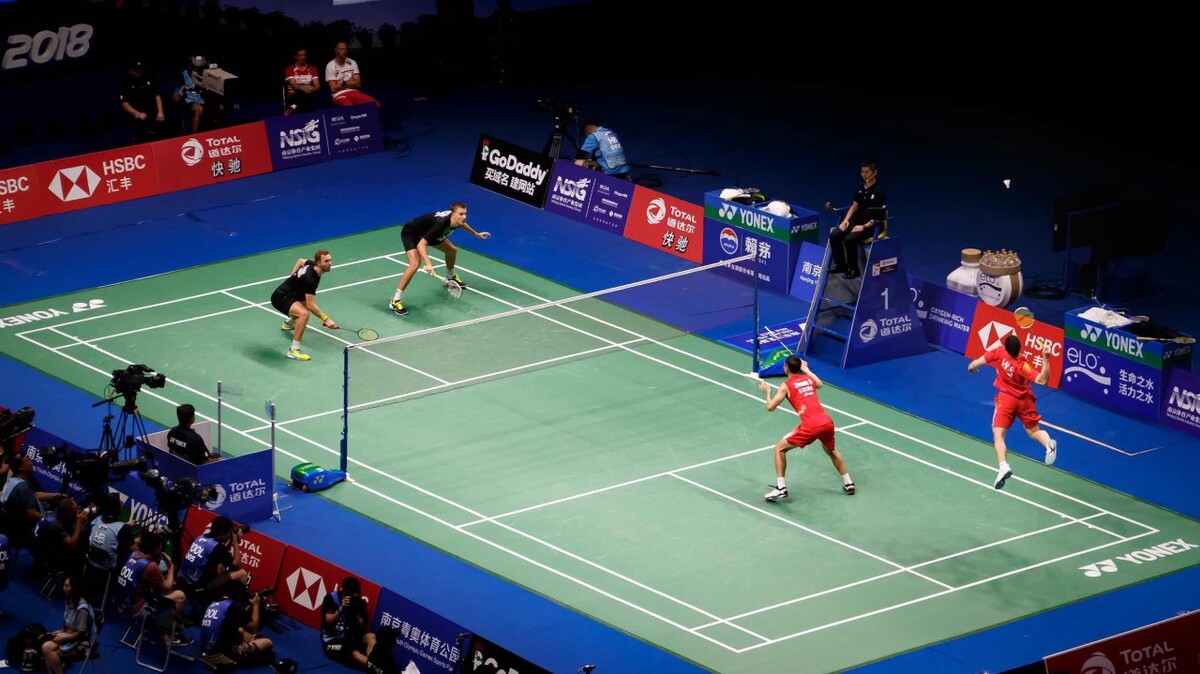 体现出在关 体现出在关